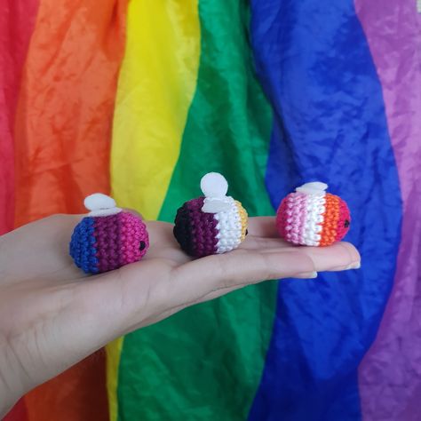 Free patterns: Bi Bee, Enbee, Lesbeean – With Love, Feli Pride Crochet Earrings, Crochet Pride Flag Pattern Free, Pride Bee Crochet, Free Crochet Patterns For Craft Fairs, Pride Crochet Ideas, Crochet Pride Patterns, Pride Crochet Patterns, 2022 Toys, Pride Crafts