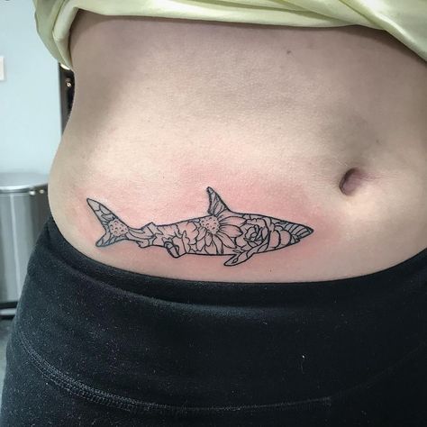 Shark With Flowers Tattoo, Flower Shark Tattoo, Shark Flower Tattoo, Floral Shark Tattoo, Ocean Life Tattoos, Tatts Ideas, Ocean Sleeve Tattoos, Ocean Sleeve, Orca Tattoo