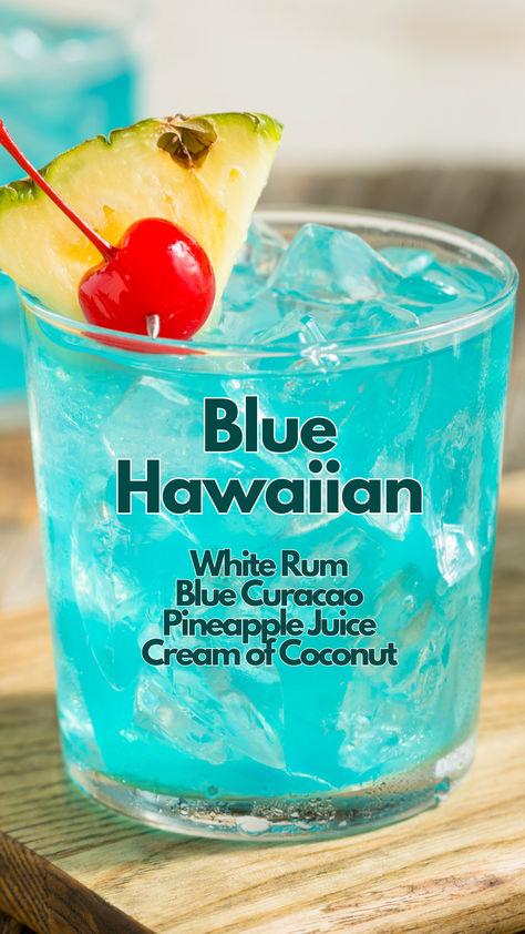 Blue Hawaiian Blue Hawaiian Cocktail Recipes, Blue Bahama Mama Drink, Blue Hawian Alcohol Drinks, Blue Gatorade Drink Alcohol, Rum Blue Curacao Drinks, Light Blue Alcoholic Drink, Summer Alcoholic Drinks Recipes, Blue Drinks Alcohol, Blue Hawaiian Drink Recipe