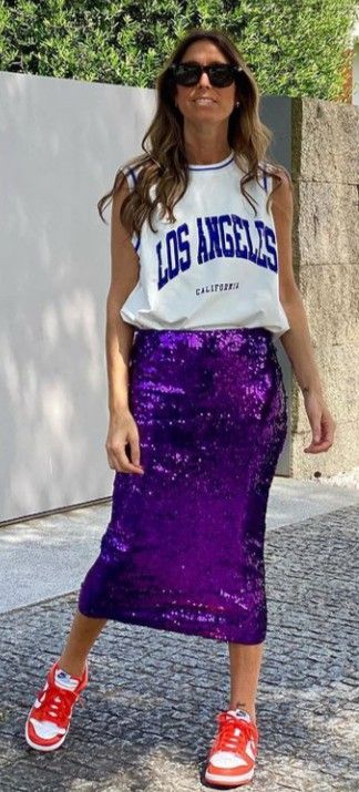 Purple Sequin Skirt Outfit, Purple Sequin Skirt, Purple Pants Outfit, Sequins Pants Outfit, Sequin Skirt Outfit, Purple Midi Skirt, All Shades Of Purple, Sequin Pants, Purple Pants