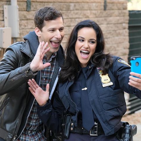 Jake Peralta x Amy Santiago - B99, Brooklyn99 - Peraltiago Phil 3, Brooklyn, On Twitter, Twitter, Santiago