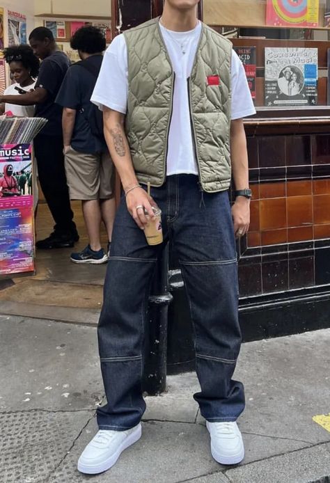 6 Feet Tall Men, Dickies 874 Outfit, Wallabees Outfit, Boys Aesthetic Outfits, Dickies Style, Streetwear Outfit Ideas, Dickies 874, Cute Nike Outfits, Girl Fashion Style