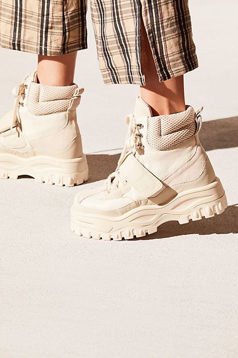 Inspired by trendy chunky dad sneakers, this cool high top style features a utilitarian design with strappy details and mesh accents. Beige Boots Outfit, Platforms Boots, Chunky Dad Sneakers, Utilitarian Design, Hi Top Sneakers, Beige Boots, Dad Sneakers, Dad Shoes, Wedges Sandals