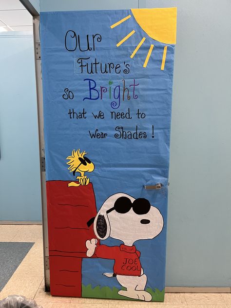 Snoopy Classroom Door, Snoopy Classroom Decorations, Snoopy Door Decorations Classroom, Snoopy Themed Classroom, Peanuts Classroom Theme, Snoopy Classroom Theme, Disney Classroom Door, Peanuts Gang Classroom, Flower Classroom