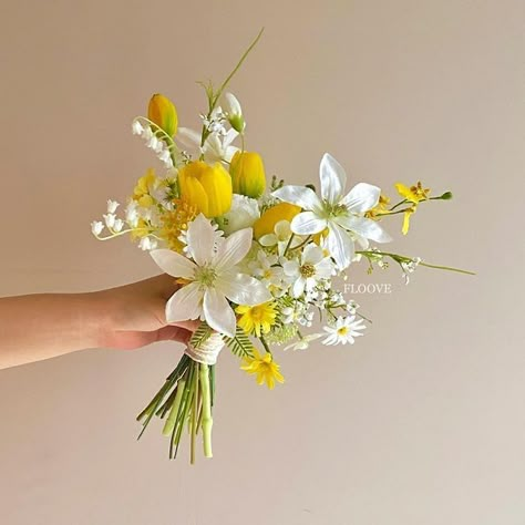 Small Yellow Bouquet, White Yellow Bouquet, Yellow And White Wedding Flowers, Small Wedding Bouquet, Yellow Bridal Bouquet, Wristlet Corsage, Yellow Bridal Bouquets, Yellow Wedding Bouquet, Small Wedding Bouquets