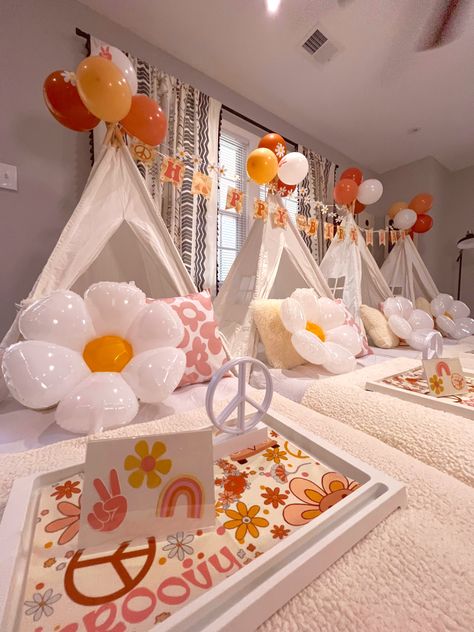 Boho Birthday Party Sleepover, Groovy Teepee Party, Sleepover Ideas Themes, Birthday Party Sleepover Tents, Slumber Party Ideas For Girls Sleepover Tent, Teepee Party Themes, Pink Tent Sleepover, Sleepover Ideas Beds, Sleepover Birthday Parties Decorations