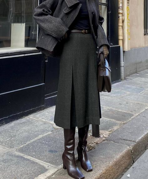 Modest Clothing, Winter Trends, Pretty Dress, Mode Inspo, 가을 패션, Fall Winter Outfits, Outfits Ideas, Modest Outfits, Modest Fashion