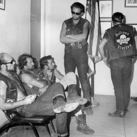 The Real Motorcycle Club That Inspired ‘The Bikeriders’ Has a Long, Controversial History Doyle Misfits, Doyle Wolfgang Von Frankenstein, Outlaws Mc, The Bikeriders, Biker Gangs, Hells Angles, Samhain Danzig, Danzig Misfits, Glenn Danzig