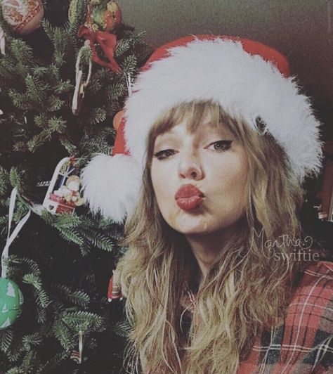 Taylor Swift Icons Aesthetic, Taylor Swift Fotos, Taylor Swift Christmas, Estilo Taylor Swift, All About Taylor Swift, Swift Photo, Taylor Swift Wallpaper, Swift 3, Long Live Taylor Swift