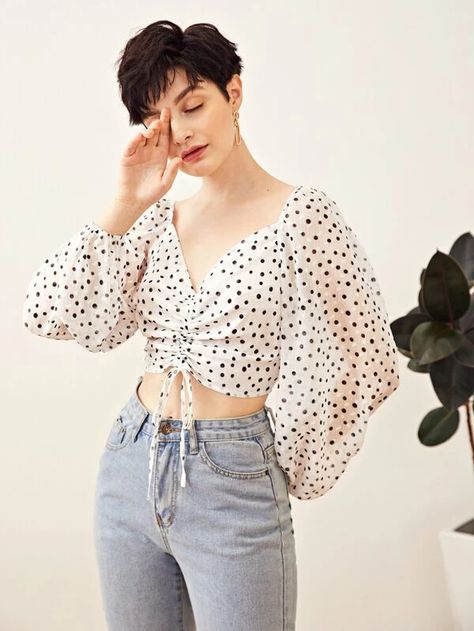 Polka Dot Crop Top, Outfit Work, Outfit Cute, Fall Dress Outfit, Fashion Tops Blouse, Fashion Design Clothes, Lantern Sleeve, Outfit Summer, Outfit Casual