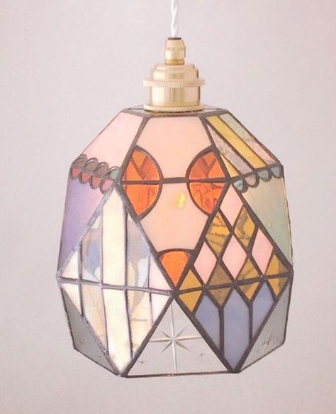 Stained Glass Disco Ball, Stained Glass Light Fixture, Stained Glass Diy Projects, Stained Glass Lampshade, Stained Glass Mirror, Stained Glass Light, Figurative Artwork, Tiffany Glass, Glass Board