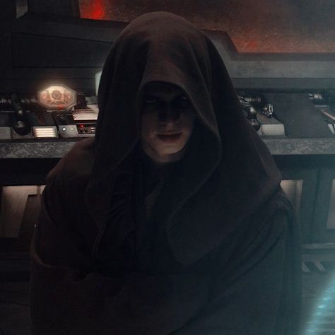 Star Wars Pfp, Anakin Skywalker Darth Vader, Hayden Christensen Anakin, Anakin Vader, Revenge Of The Sith, Star Wars Anakin, The Sith, Hayden Christensen, Stars Wars