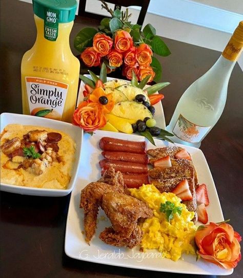 Breakfast Ideas Black People, Soul Food Breakfast, Breakfast Catering Ideas, Breakfast Meal Ideas, Breakfast Brunch Party, Cooking Soul Food, Breakfast Catering, Bistro Food, Soul Food Dinner