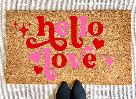 Spring Doormat, Spring Porch Decor, Hello Love, Welcome Door, Welcome Door Mats, Types Of Flooring, Door Mats, Valentines Day Decorations, Porch Decor