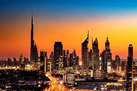 Dubai Landscape, Dubai Night, Dubai Architecture, Dubai Holidays, Dubai Business, Dubai Aesthetic, Living In Dubai, Dubai Tour, Dubai Real Estate