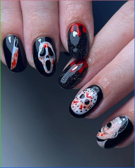 Spooky Nail Art Short Nails, Cute Horror Nails, Creepy Nails Design, Horror Movie Nails Short, Horror Movie Nail Art, Halloween Nail Designs Short Nails, Short Horror Nails, Short Round Halloween Nails, Horror Halloween Nails