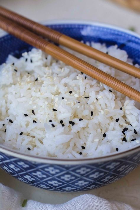 How to cook white rice on the stove perfectly | Lifestyle of a Foodie White Rice Stove Top, Rice Stove Top, Rice On The Stove Top, Make White Rice, Stove Top Rice, Perfect White Rice, Lifestyle Of A Foodie, Rice On The Stove, Fluffy Rice