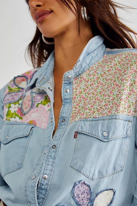 Denim Art, Upcycle Sewing, Denim Branding, Boho Clothing, Denim Shirt, Boho Outfits, Jean Jacket, Jean Shirts, Casual Style