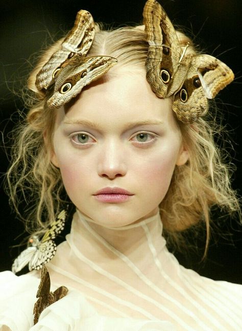 Gemma Ward, 얼굴 드로잉, Savage Beauty, Trendy Jewerly, 인물 사진, Editorial Fashion, Headpiece, Fashion Art, Pretty People