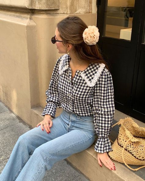 Marielle Haon (@mariellehaon) • Instagram photos and videos Marielle Haon, Spring Ootd, She Believed She Could, French Style, Dress Codes, Fall Outfits, Fashion Inspo, Outfit Ideas, Ootd