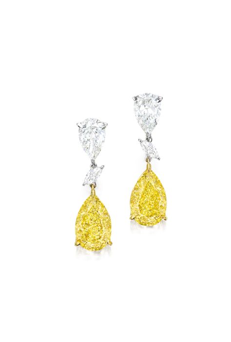 Fancy Yellow Diamond Earrings, Yellow Diamond Earrings, Graff Jewelry, Cushion Earrings, Yellow Diamond Earring, Real Diamond Earrings, Canary Diamond, Tiaras Jewellery, Diamond Pendent