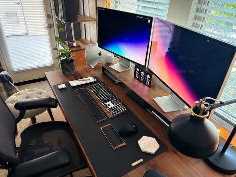 Home / X Dark Computer Setup, Gaming Setup Laptop And Monitor, Pc Gaming Setup Triple Monitor, Mac Setup, Workspace Studio, Dream Desk, Office Inspo, Desk Goals, Planner Setup