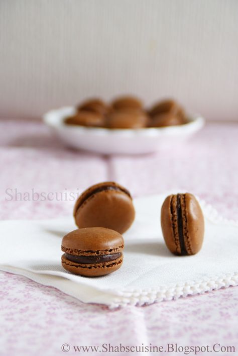 Shab's Cuisine: Chocolate Macarons with Mocha Ganache Mocha Macarons, Mocha Ganache, Eid Wishes, Colorful Macarons, Chocolate Macarons, Mocha Chocolate, Mocha Latte, Wedding Dessert, Wedding Desserts