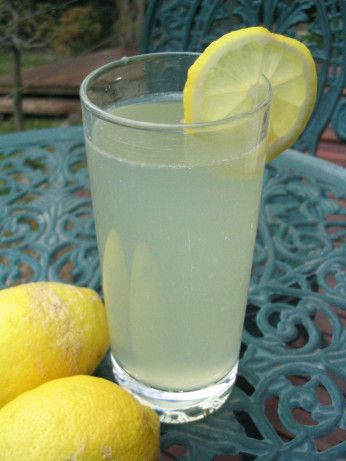 Bitter Lemon Recipe - Food.com Bitter Lemon Recipe, Tonic Water Recipe, London Fog Recipe, The Best Lemonade, Lemon Photo, Lemon Tonic, Recipes With Ingredients, American Cocktails, Lemon Recipe