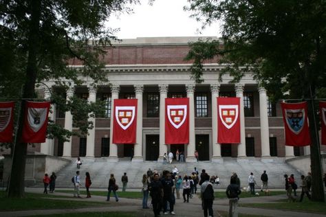 Harvard Application, Harvard Mba, Harvard Students, Ivy League Schools, Mba Student, Harvard Law, Harvard Law School, Affirmative Action, Harvard Business School