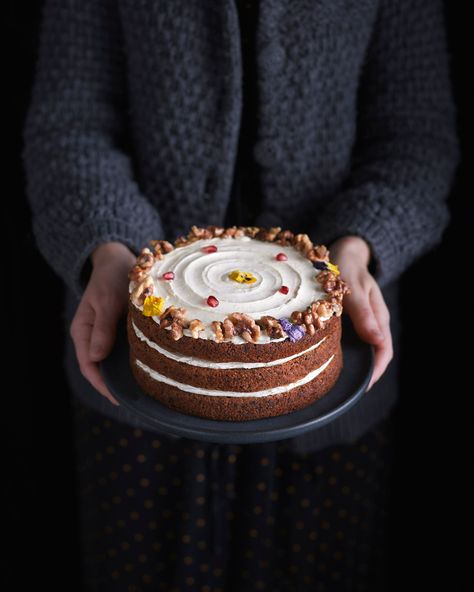 Simple dark and moody photograph of this delicious plant based carrot cake. For more photography and food styling ideas please join my IG page. | #edita_kt #darkfoodphotography #vegancake #cakephotography #carrotcake Carrot Cake Photography Food Styling, Carrot Cake Photography, Plant Based Carrot Cake, Rustic Still Life, Carrot And Walnut Cake, Food Styling Ideas, Food Photography Composition, Carrot Cake Cheesecake, Dark Food Photography