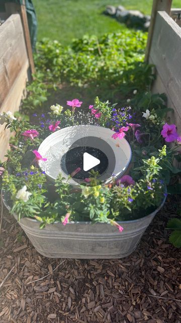 Galvanized Tub Water Feature, Diy Solar Water Fountain, Fountain Diy, Diy Solar Fountain, Solar Water Fountain, Galvanized Tub, Diy Garden Fountains, Diy Fountain, Solar Fountain