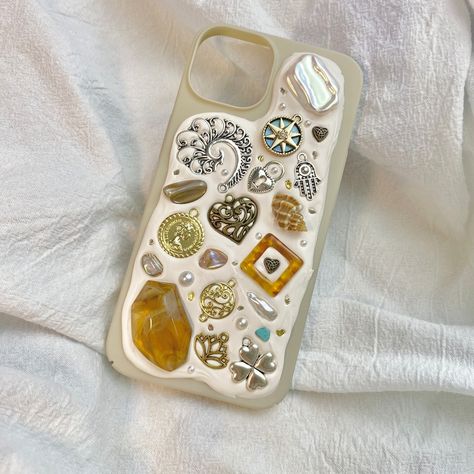 Plaster Phone Case, Trinket Phone Case, Deco Den Phone Case, Charm Phone Cases, Clay Phone Case, Decor Phone Case, Seashell Phone Case, Crystal Phone Case, Decoden Phone Case