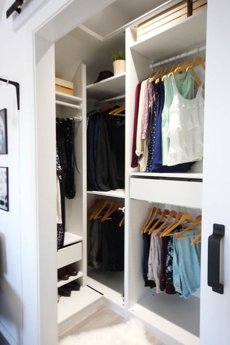 A stunning dream closet is possible, even when you only have a small space to work with! Love the modern ideas for this his & hers closet. A beautifully organized walk-in closet for a small room! Small Deep Closet, Walk In Closet Ikea, Walk In Closet Organization, Ikea Bedroom Storage, Ikea Closet Organizer, Organizing Walk In Closet, Deep Closet, Ikea Pax Closet, Corner Closet