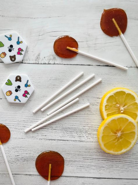 Honey Lemon Lollipops Honey Lollipops Diy, Honey Lollipops, Lollipops Diy, Lollipop Recipe, Honey Drops, Two Ingredient, Lemon Ginger, Ginger And Honey, Honey Lemon