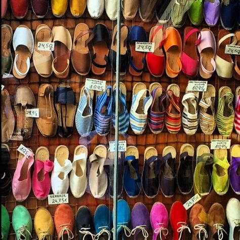 Walls of espadrilles at Casa Hernanz in Madrid Espadrilles Outfit, Spanish Espadrilles, Espadrilles Shoes, Pretty Ballerinas, Spanish Fashion, Seville Spain, Colorful Life, Conde Nast Traveler, Spain And Portugal