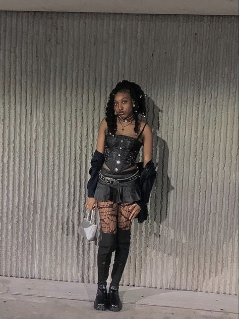 black girl , fishnets , emo , alternative , black outfit , knee high boots , corset , bubble braids , poodle puffs , darkskin girl , grunge , grunge outfif , brownskin girl , outfit inspo , leather skirt Poodle Puffs, Outfit Knee High Boots, Brownskin Girl, Girl Grunge, Bubble Braids, Clothes Ideas, Black Outfit, Gothic Fashion, High Boots