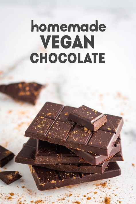 Homemade Vegan Chocolate, Homemade Chocolates, Vegan Chocolate Recipes, Vegan Chocolate Bars, Homemade Chocolate Bars, Chocolate Chip Muffin Recipe, Keto Baking, Dessert Aux Fruits, Desserts Vegan