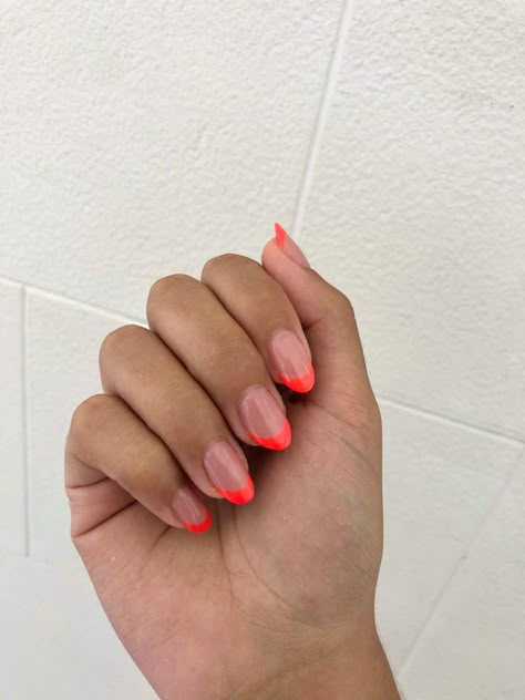 Orange French tip nails Coral Red French Tip Nails, French Coral Nails, Coral Pink French Tip Nails, Coral French Nails, Red Coral Nails, Coral French Tips, Coral French Tip Nails, Orange French Tip Nails, Orange French Tip