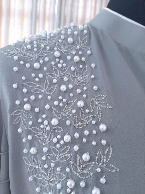 Wedding Dress Embroidery Design, Pearl Work Embroidery Kurtis, Aari Work Abaya Design, Aari Work For Kurti, Beadwork Embroidery Kurtis, Handwork Embroidery Design Suits Latest, Glass Bead Embroidery, Bead Work Embroidery On Kurtis, Beadwork Embroidery Dresses