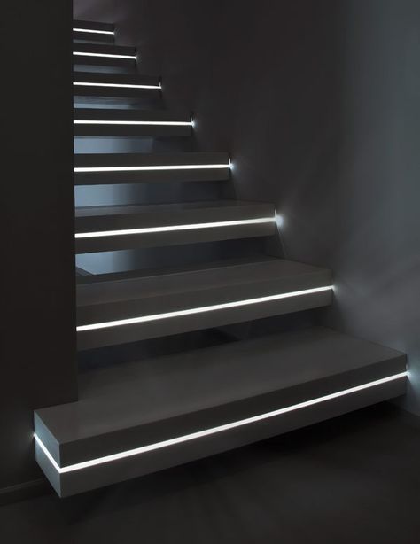 Gold Architecture, درج السلم, Stairway Lighting, Escalier Design, Staircase Lighting, Stair Lighting, Modern Stairs, Interior Stairs, Modern Staircase