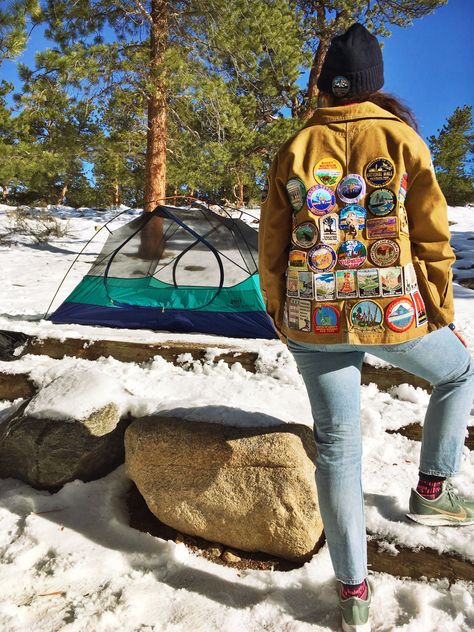 Rocky Mountain Camping, patch jacket  with Trippin Alana Denim Jacket Diy Paint, Colorado Camping, National Park Patches, Jean Jacket Patches, Trashy Outfits, Outdoorsy Style, Diy Denim Jacket, Mountain Camping, Patch Jacket