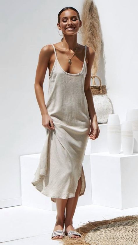 Resort Dresses Classy, Lenin Dress, Minimal Dresses, Minimal Chic Style, Linen Slip Dress, Clothing Store Interior, Resort Dresses, Long Summer Dresses, Work Outfits Women