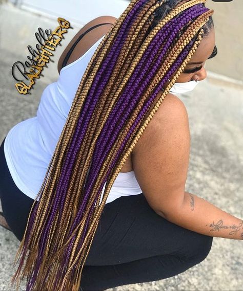 Large Color Knotless Braids, Two Colored Box Braids, Medium Box Braids With Color, Colors For Braids, Cornrows Locs, Elle Hairstyles, Colorful Box Braids, Color Box Braids, Box Braids With Color