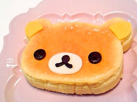 R I L A K K U M A pancake~! Kawaii Dessert, Kawaii Cooking, Cute Snacks, Kawaii Food, Cute Desserts, Kawaii Shop, Rilakkuma, Pretty Cakes, Cafe Food