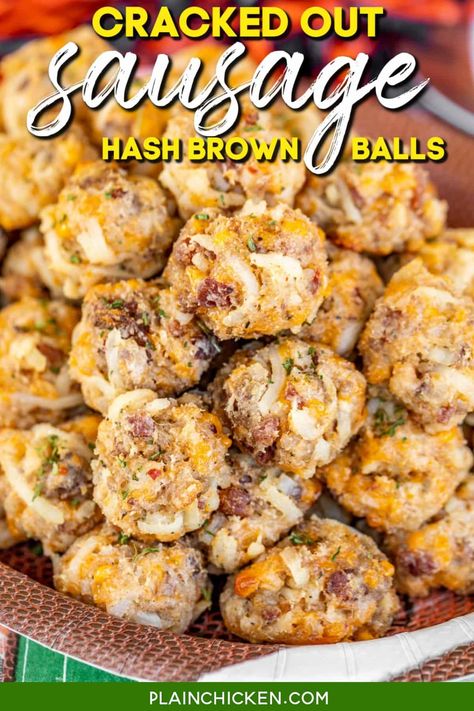 Cracked Out Sausage Hash Brown Balls – cream cheese sausage balls loaded with hash browns, cheddar, bacon, and ranch. Seriously the BEST sausage balls you’ll ever eat! Mix together sausage, Bisquick, Ranch mix, cheddar cheese, bacon, frozen hash browns, and cream cheese in your stand mixer and roll into balls. Can make in advance and freeze unbaked for a quick snack later. These are great for tailgating parties, and breakfast! March Madness Party Food, Cracked Out, Cream Cheese Sausage Balls, Simply Potatoes, Sausage Hash, Ranch Mix, Best Sausage, Roast Beef Sandwiches, Hot Sausage