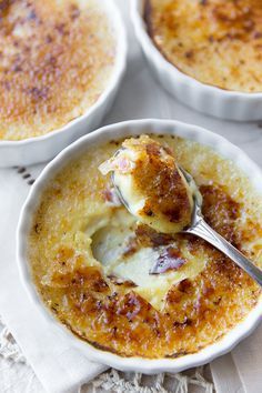 Rum-Spiked Eggnog Creme Brûlée / by The Cozy Apron Creme Brulee Recipe, Brulee Recipe, French Dessert, Classic Desserts, Food Blogs, Eat Dessert, Trifle, Baklava, Decadent Desserts