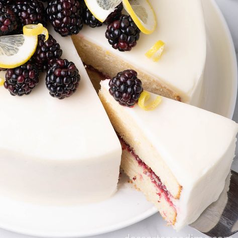 Lemon Blackberry Cake Lemon Blackberry Cake, Blackberry Filling, Blackberry Cake Recipe, Strawberry Dump Cake, Lemon Raspberry Cupcakes, German Chocolate Cake Mix, Blackberry Cake, Lemon Buttercream, Crock Pot Desserts