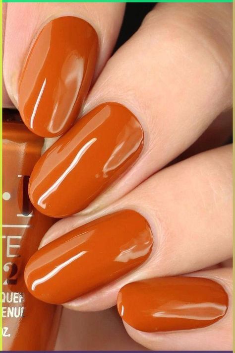 Orange Nails With Glitter, Burnt Orange Nails, Thanksgiving Nails Color, Autumn Nail Ideas, Nail Designs For Fall, Dark Nail Art, Glitter Gradient Nails, Cozy Colors, Orange Nail Designs