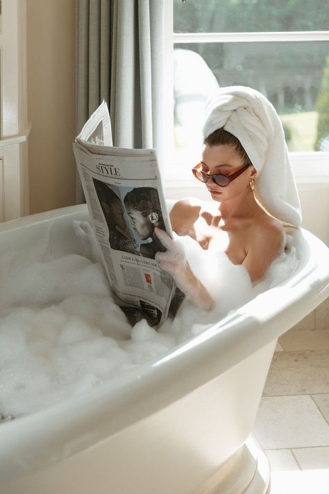 Bath Tub Aesthetic, Weekend Routines, Bubble Bath Photography, Bath Reading, Nyc Editorial, Reading A Magazine, Bathtub Pictures, Bathtub Aesthetic, Bathtub Photography