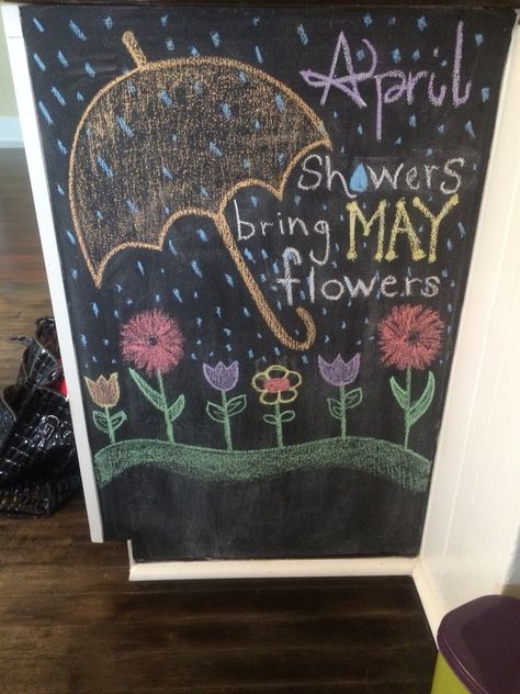 April showers bring May flowers chalk wall May Chalkboard Ideas, Chalkboard Pictures, Chalkboard Art Diy, Spring Chalkboard, Chalkboard Art Quotes, Chalkboard Wall Art, Chalkboard Doodles, April April, Chalkboard Calendar